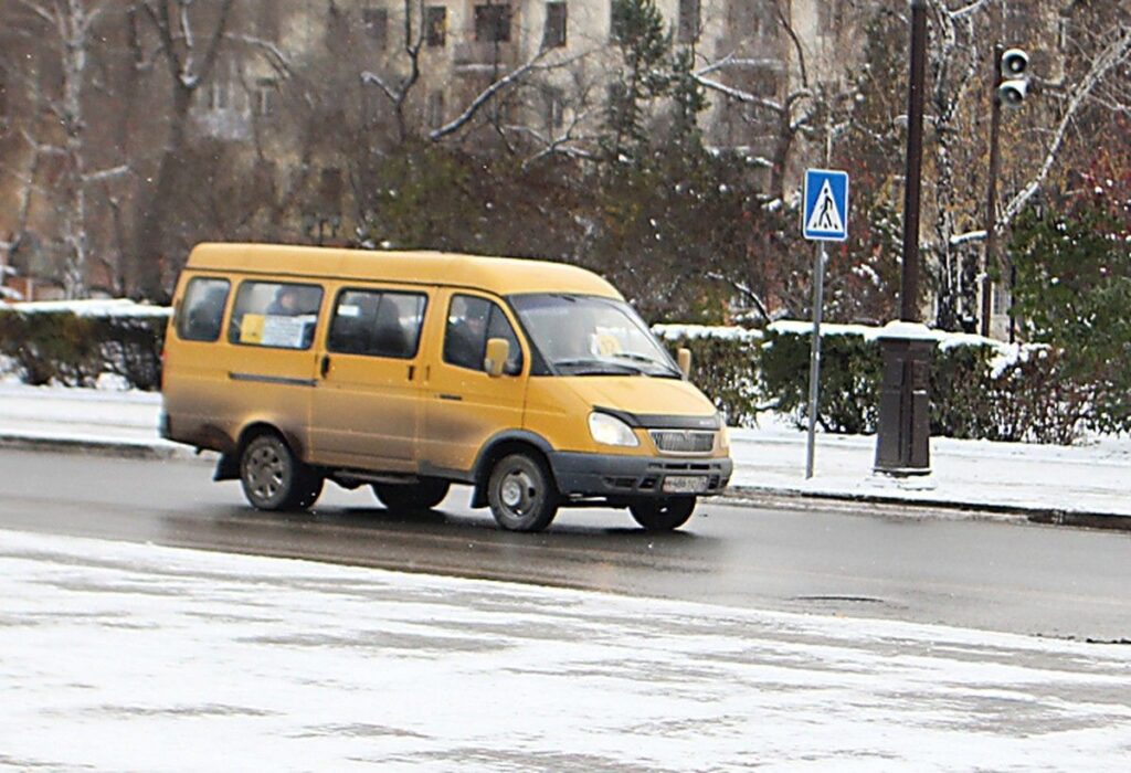Зеленоглазое такси, за семь рублей в Минск довези…