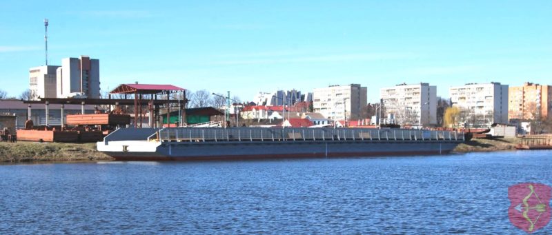 В Пинск прибыл наплавной мост