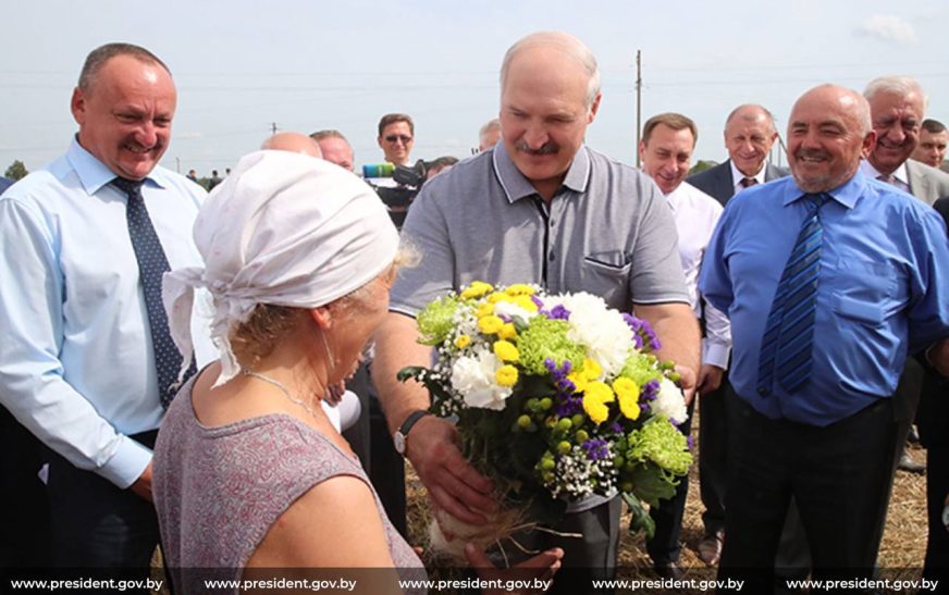 Александр Лукашенко поздравил жителей Брестской области с 85-летием со дня ее образования