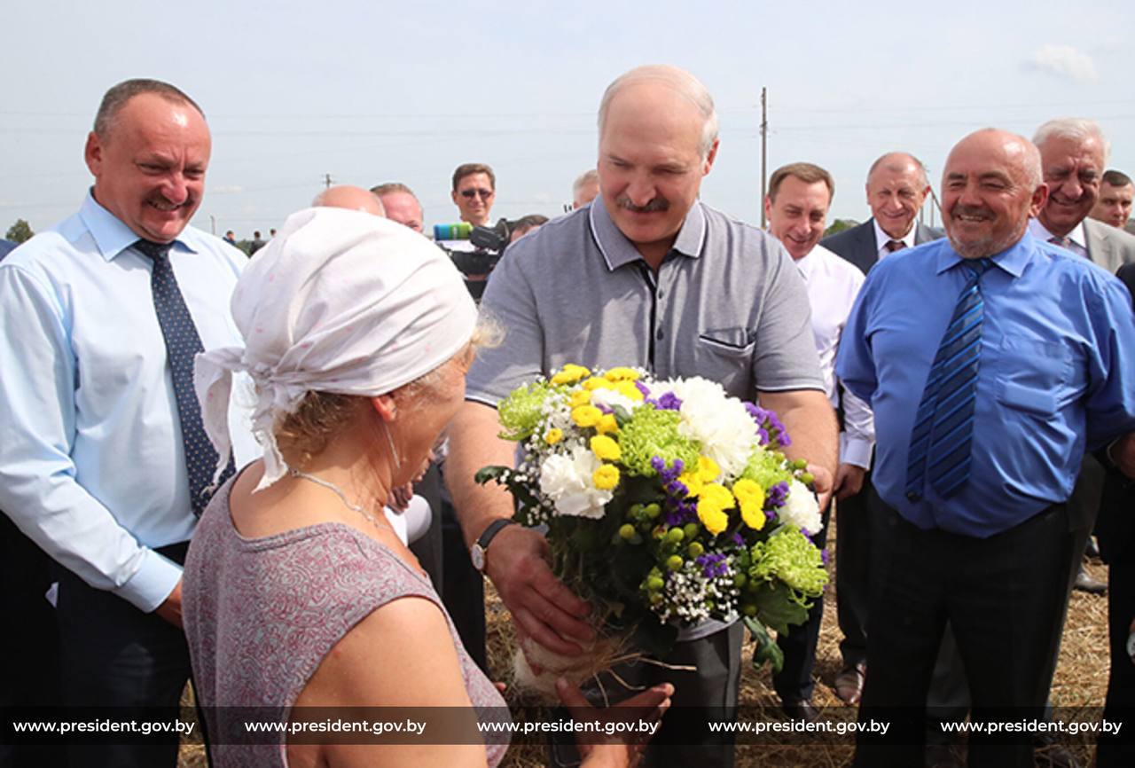 Александр Лукашенко поздравил жителей Брестской области с 85-летием со дня ее образования