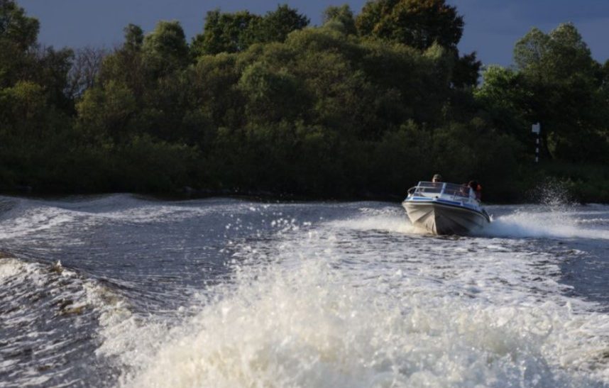 Вода в реках падает