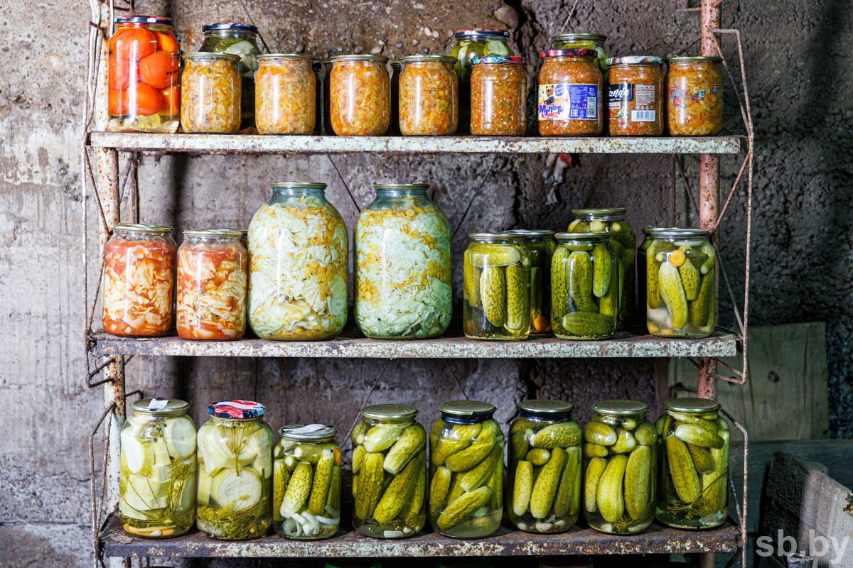 Осторожно, погреб! 7 продуктов, которые нельзя хранить до следующего сезона