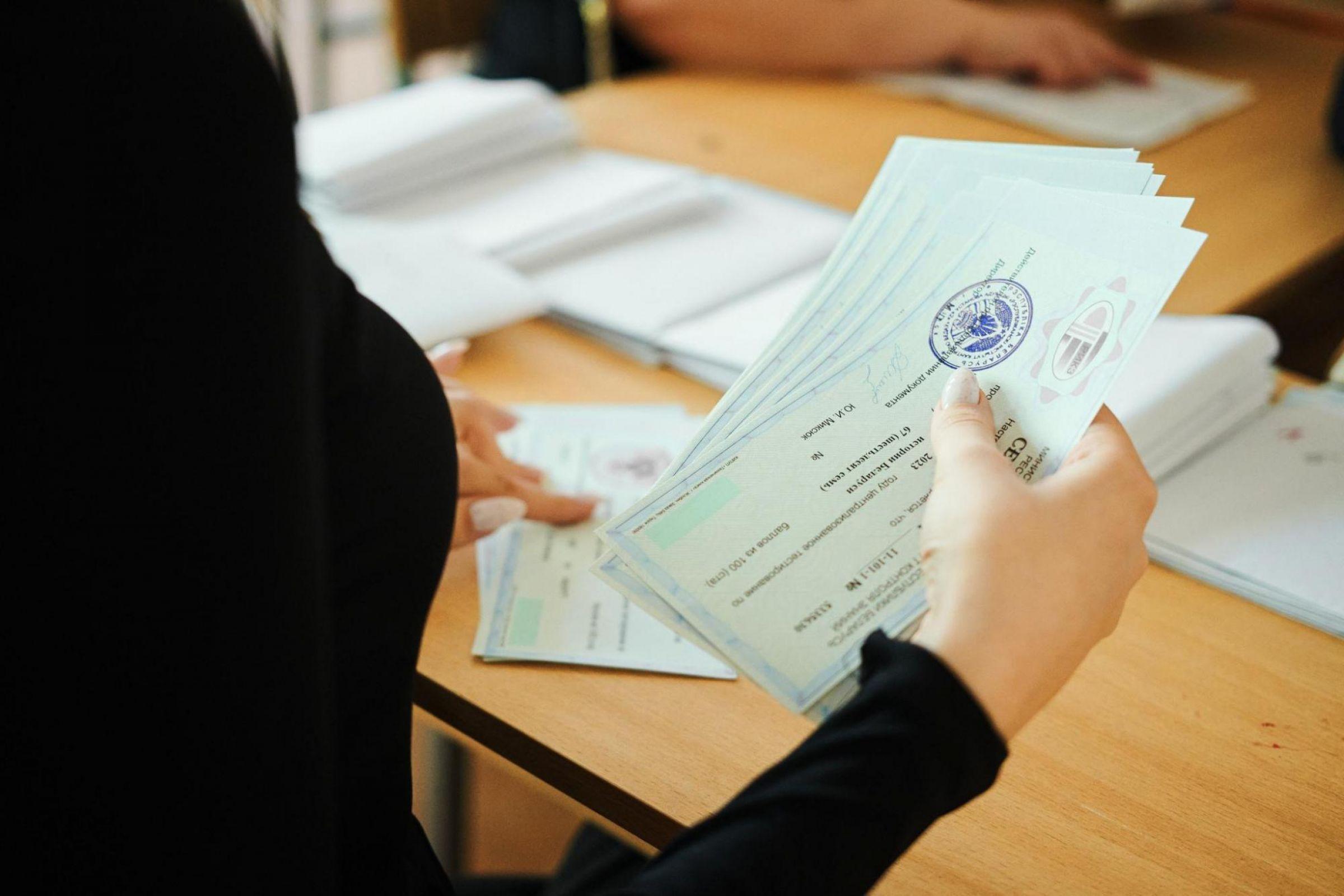 Минобр Беларуси анонсировал переход на электронные сертификаты ЦТ и ЦЭ
