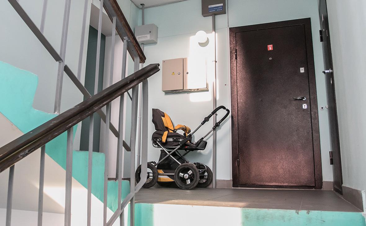 Штраф за коляску в подъезде