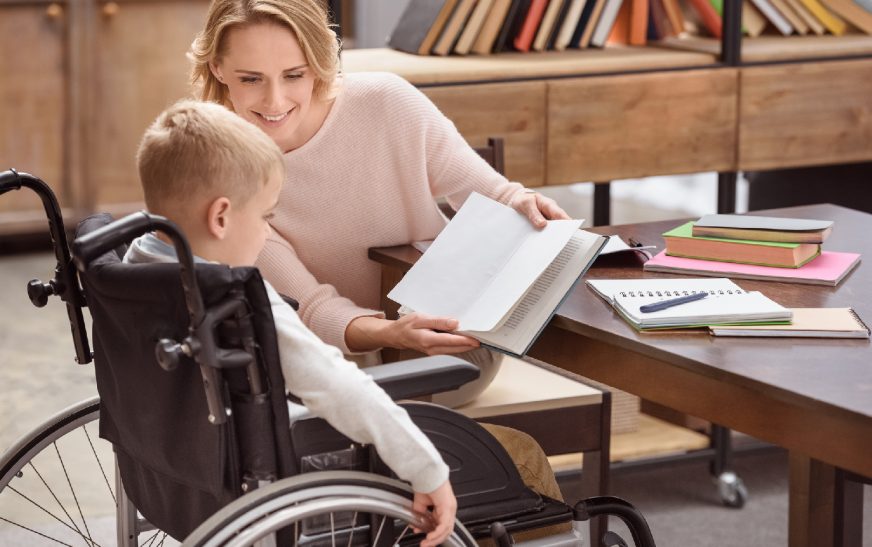 Родители детей с инвалидностью могут досрочно выйти на пенсию