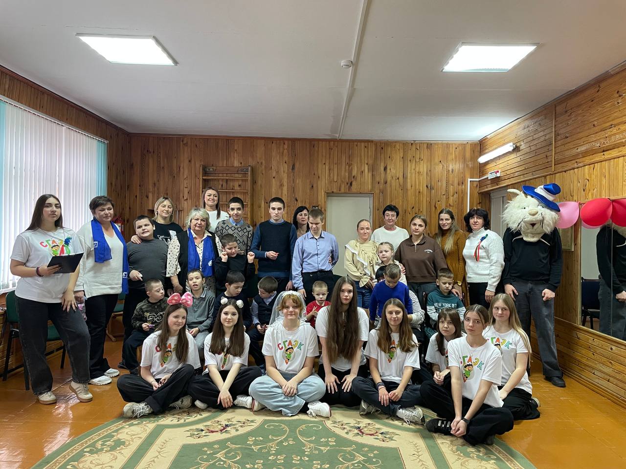 Игра собирает друзей!