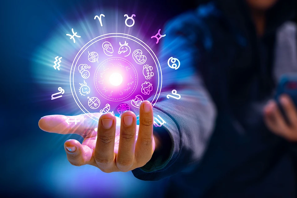 Гороскоп на 19 ноября 2025: День Великого Баланса или как не упасть в осеннюю хандру с дивана