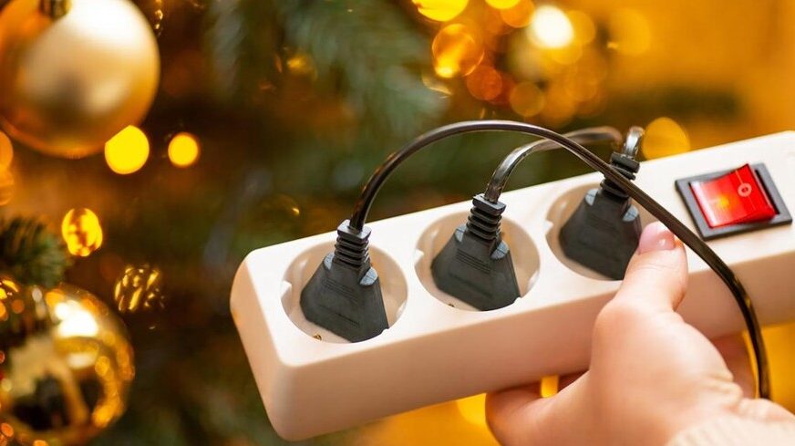 Электробезопасность при проведении новогодних мероприятий.