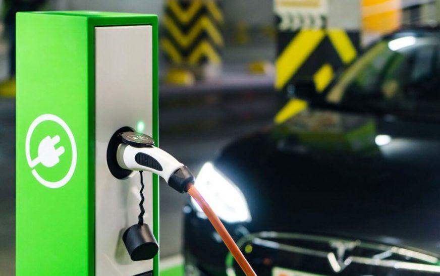 НДС на электромобили и зарядные станции: какие льготы продлили и что ждет владельцев ЭМ в Беларуси до 2028 года