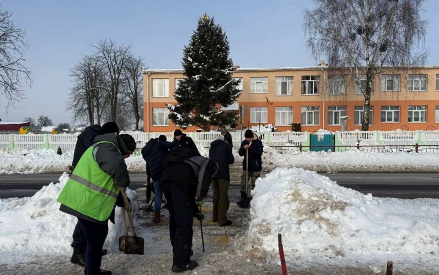 С пользой для общества