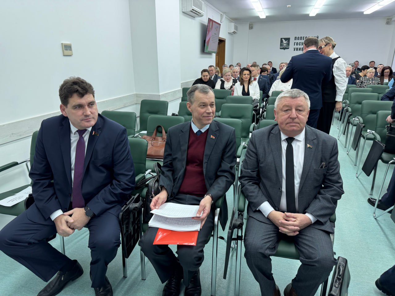 Точки соприкосновения есть