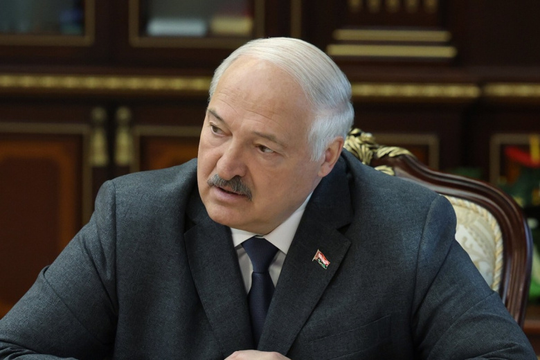 Александр Лукашенко принял решение о переносе срока повышения тарифов для населения в сфере жилищно-коммунального хозяйства с 1 января на 1 марта этого года.