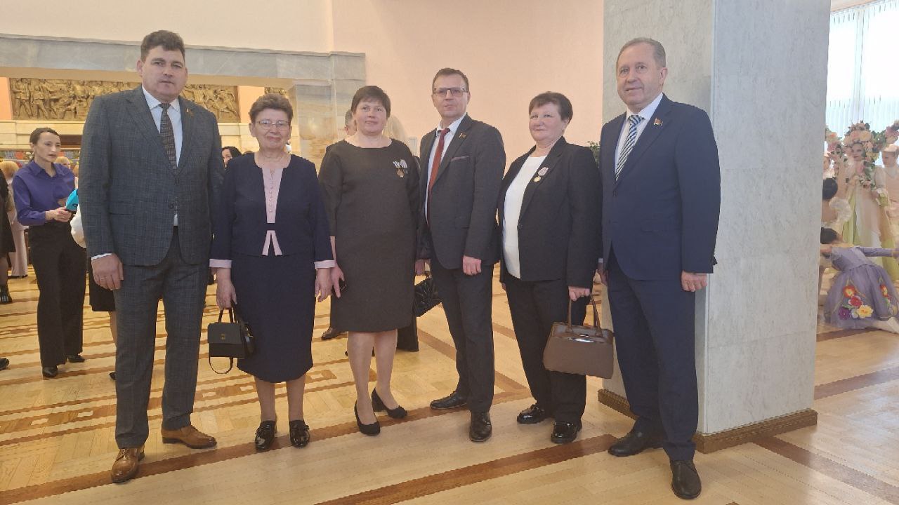 «Женщины и будущее деревни»